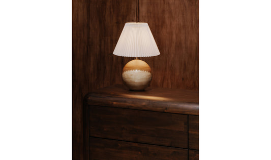 Tuve Table Lamp