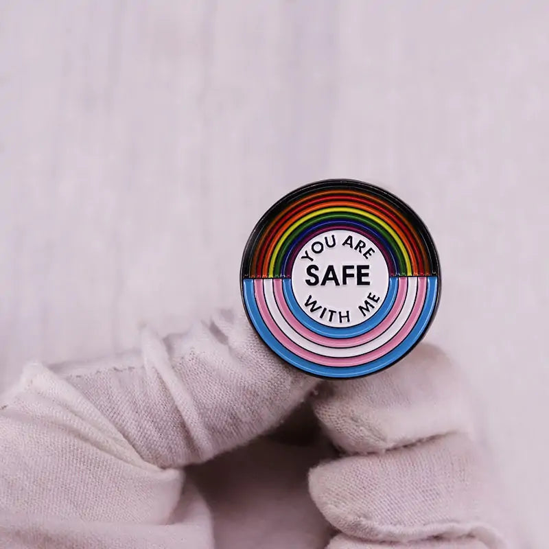 Broche de esmalte para amantes del orgullo LGBT