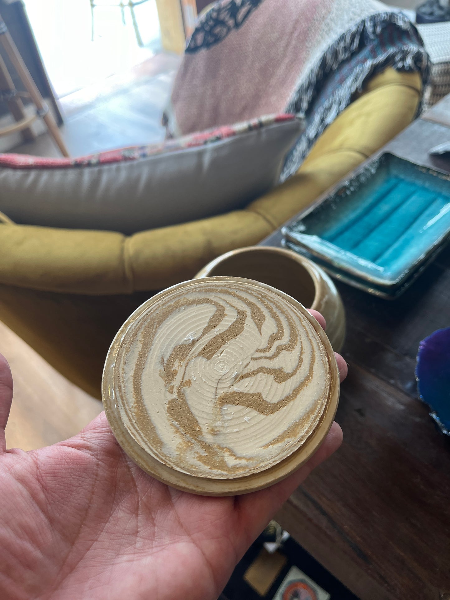 Lofi Potter Cream/Tan Swirl Jar