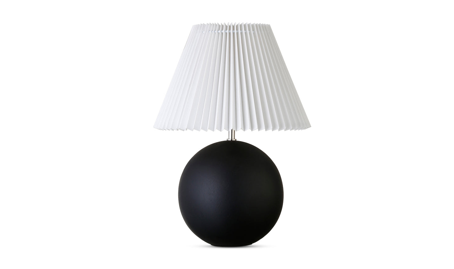 Tuve Table Lamp