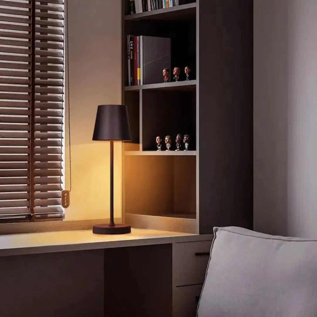 Rechargeable Cordless Lamp with Shade