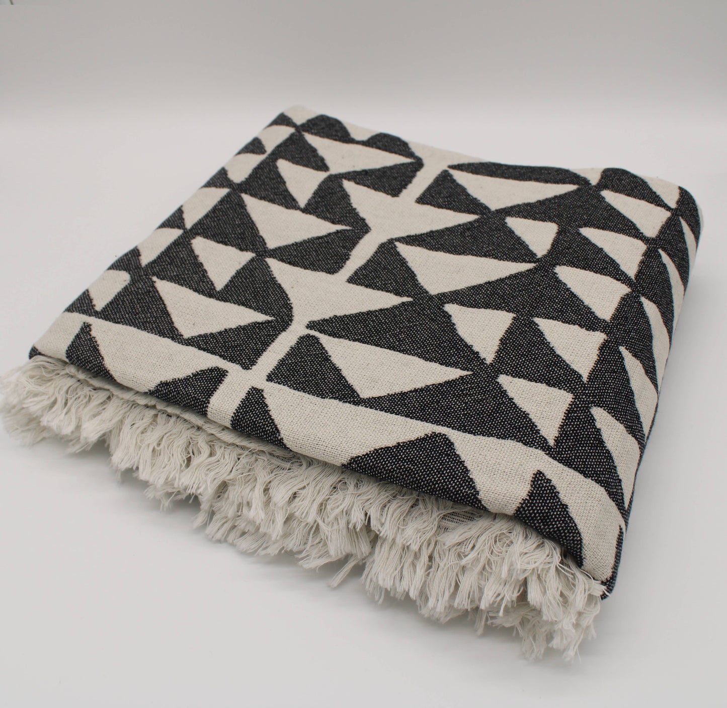 Turkish Cotton Pyramid Throw Blanket